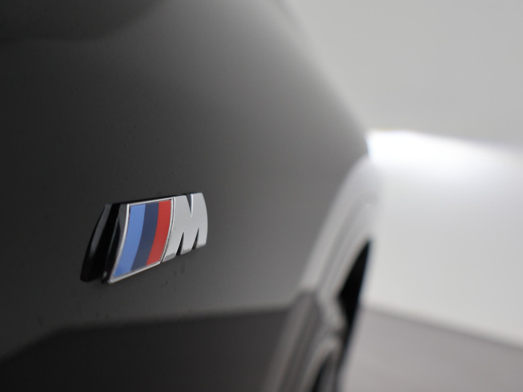 48541133-38.jpg