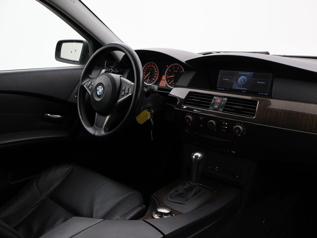 48675866-8.jpg
